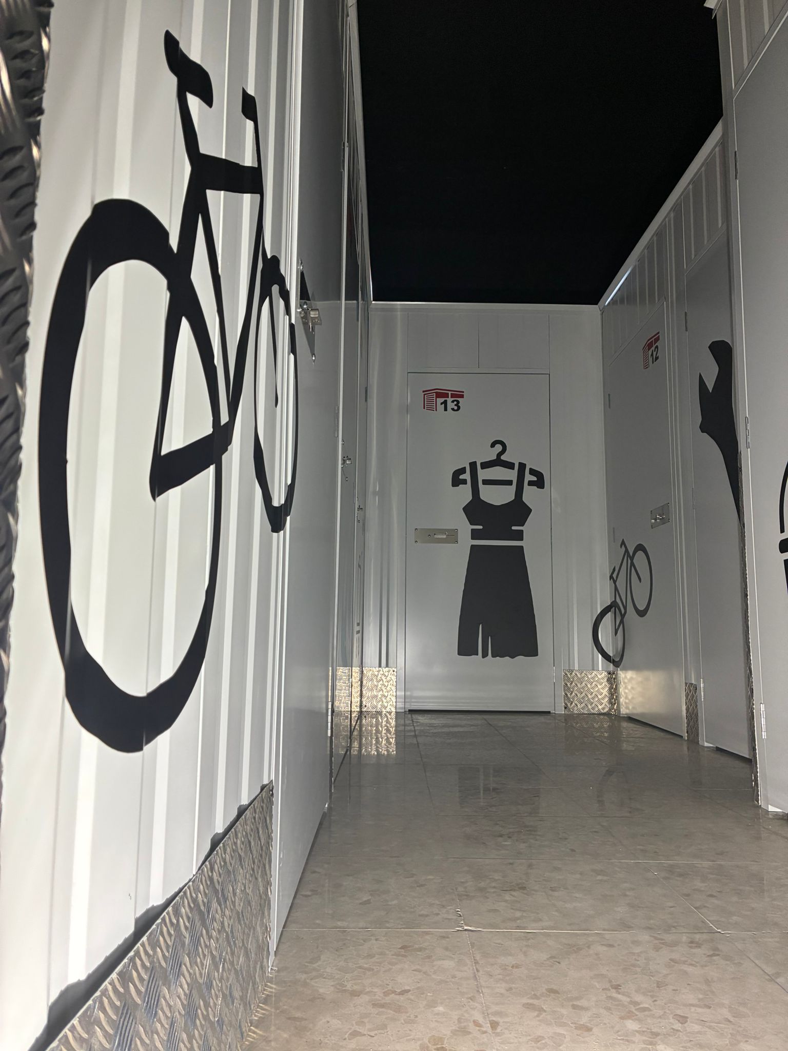 Gallery 24